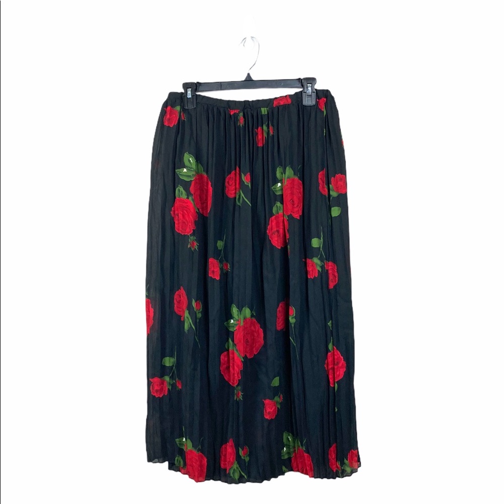 Black Flower Print Ruffle Skirt